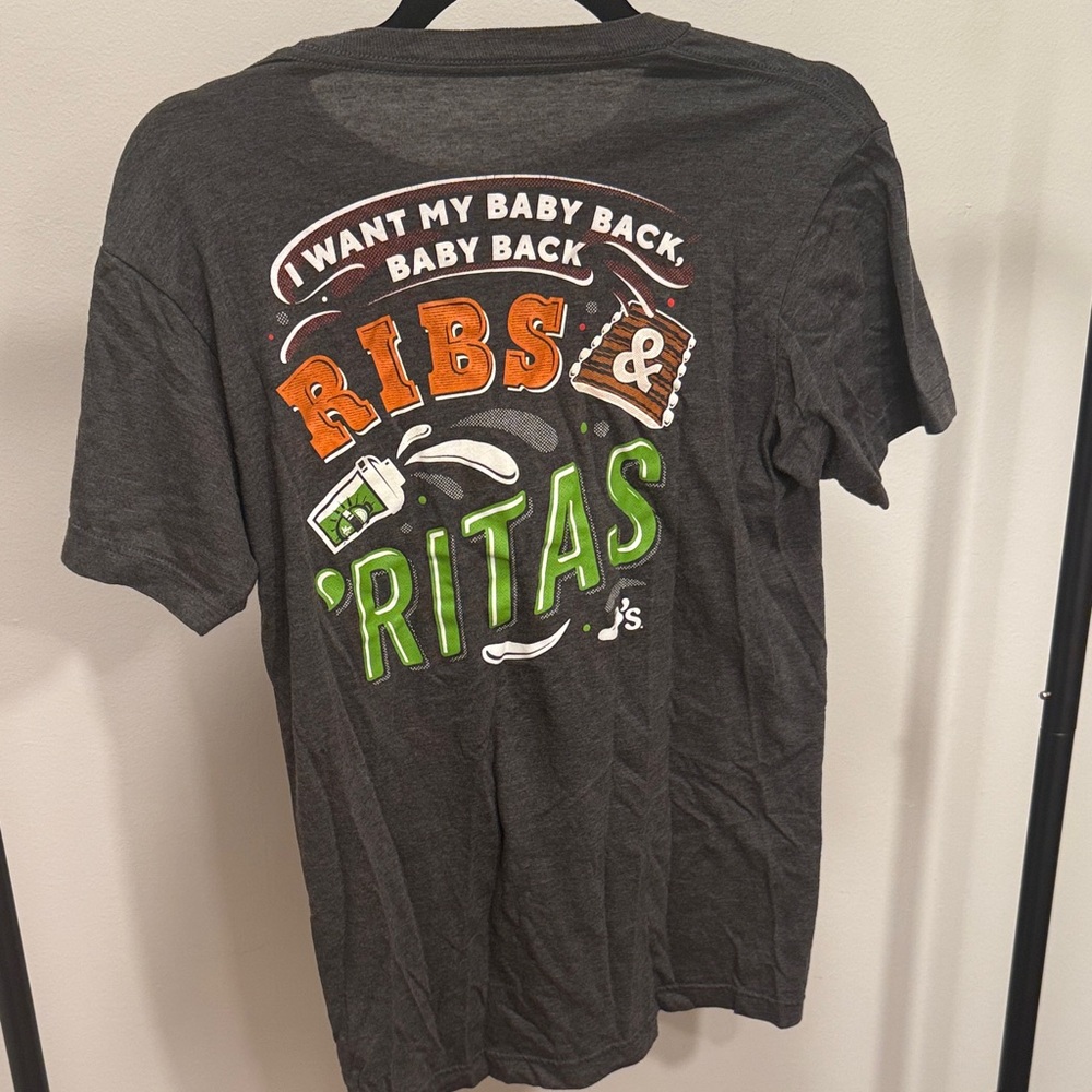 Gray Graphic Short Sleeve Tee